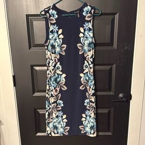 White House Black Market Bodycon dress